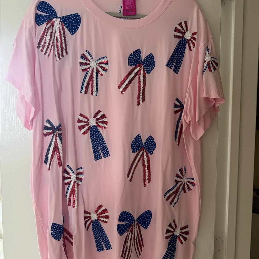 QUEEN OF SPARKLES Pink Tee with Patriotic Bow Designs